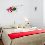 Home Candia